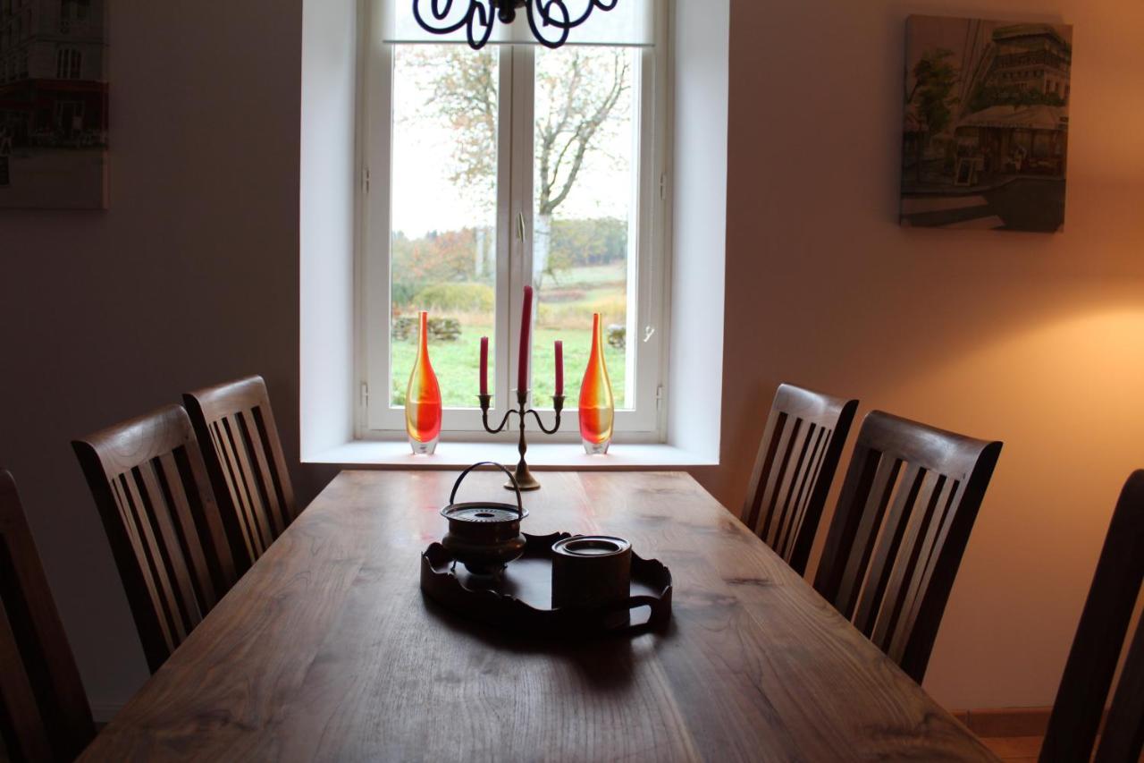 Dans La Creuse Bed & Breakfast Mourioux-Vieilleville Bagian luar foto