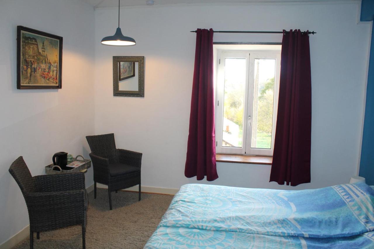 Dans La Creuse Bed & Breakfast Mourioux-Vieilleville Bagian luar foto